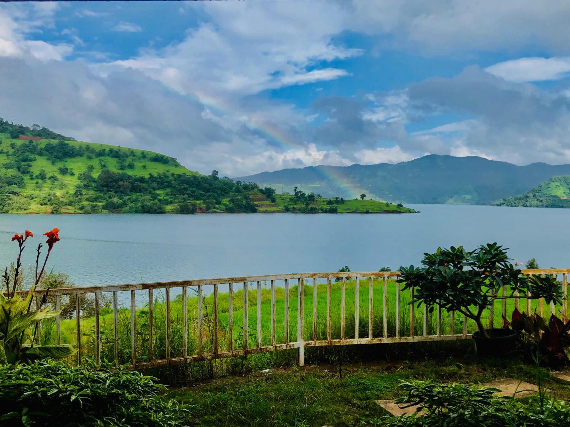 Swiss Lake Resort لافاسا المظهر الخارجي الصورة